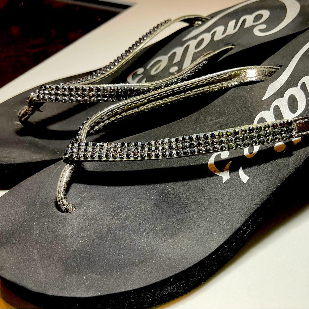 Candie’s - Woman’s Sandals - Size 9/10 - Black with Rhinestones